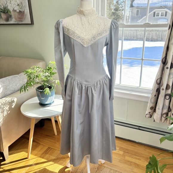 Gunne Sax by Jessica McClintock Blue Ivory Lace Vintage Dress Size 11 - Picture 2 of 15